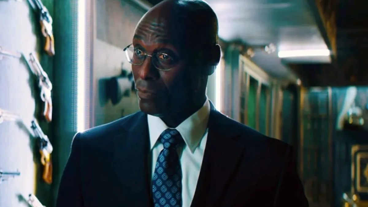 Lance Reddick (31 de Dezembro de 1962), Artista