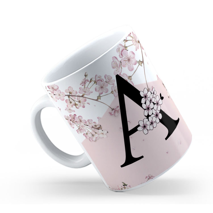 15322473118 canecas alfabeto floral cerejeira 01 mockup a