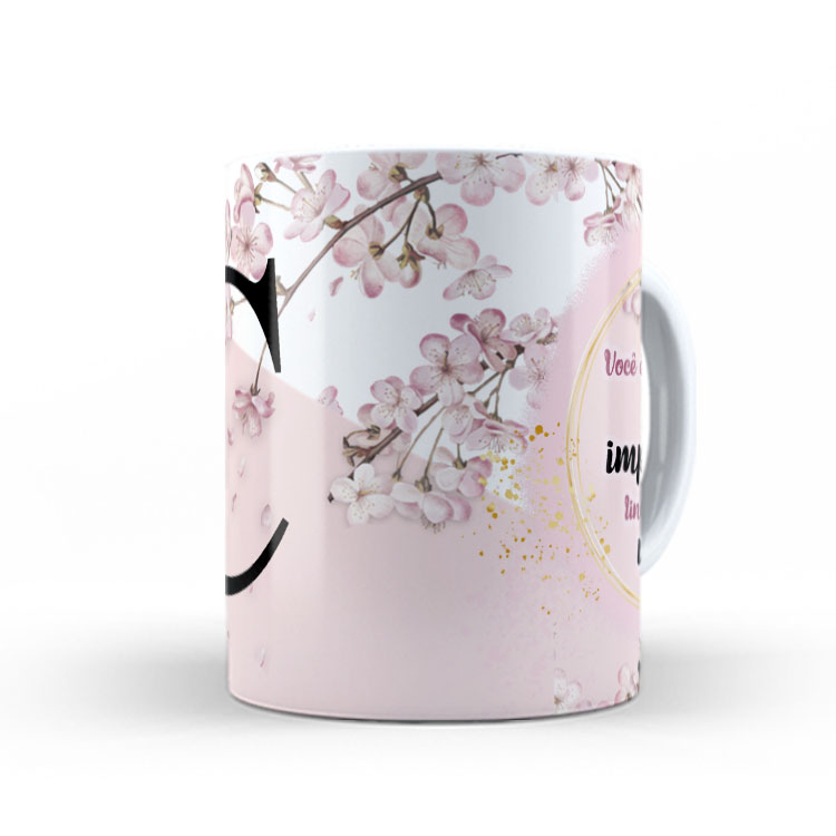 15322484172 canecas alfabeto floral cerejeira 03 mockup b