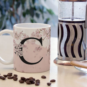 Caneca de Cerâmica Branca 325ml Alfabeto Floral Cerejeira Letra C