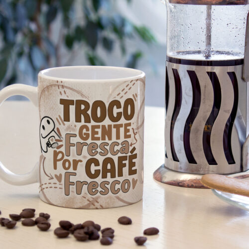 Caneca Cerâmica Branca Flork Troco Gente Fresca Por Café 325ml