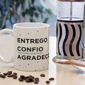 Caneca de Cerâmica 325ml Frases Boca Suja 18