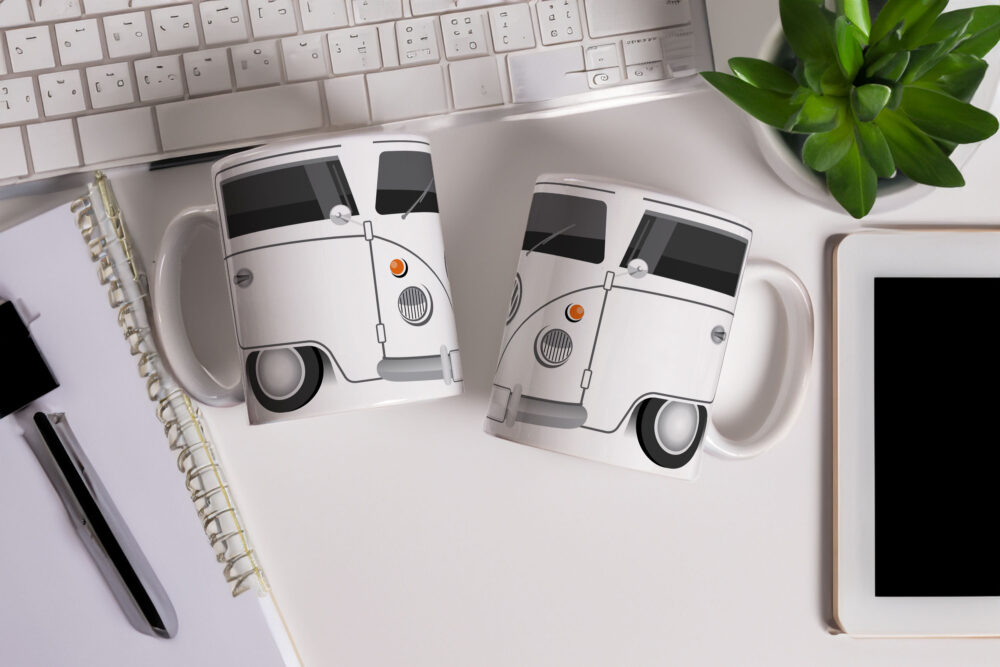 Caneca de Cerâmica 325ml Volkswagen Perua Kombi Branca